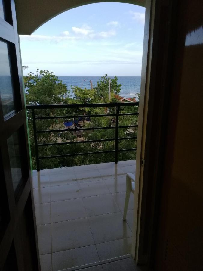 Islet View Pension House Oslob Esterno foto